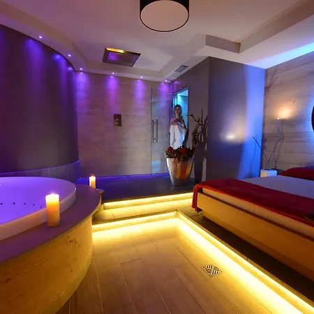 Hotel Ambassador 4*