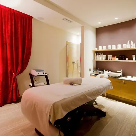 Ambassador Hotel Levico Terme