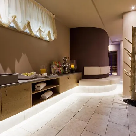 Hotel Ambassador 4*